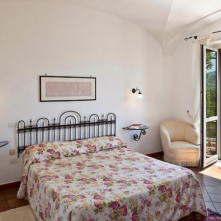 Hotel Villa Rizzo Resort And Spa サン・チプリアーノ・ピチェンティーノ 部屋 写真