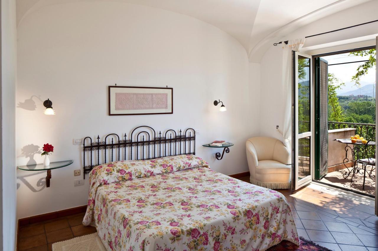 Hotel Villa Rizzo Resort And Spa San Cipriano Picentino 部屋 写真